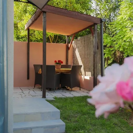 Apartment Fuer 4 Personen Ca 30 Qm In Fazana, Istrien Istrische Riviera *