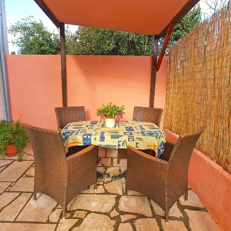 Apartment Fuer 4 Personen Ca 30 Qm In Fazana, Istrien Istrische Riviera